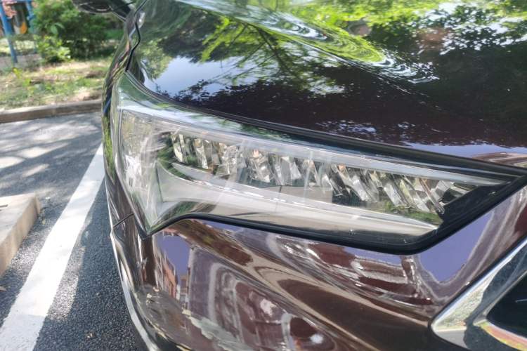 Used Acura CDX 2019 1.5T Two-Wheel Drive Comfort Edition Right Front Headlight