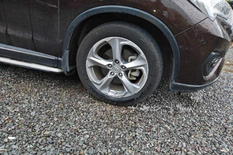 Used Acura CDX 2019 1.5T Two-Wheel Drive Deluxe Edition Right Front Wheel Hub