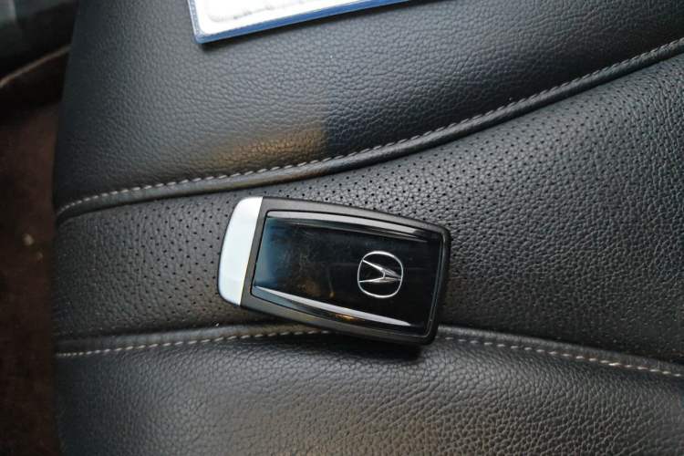 Used Acura CDX 2019 1.5T Two-Wheel Drive Deluxe Edition Vehicle Key