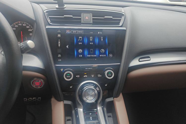 Used Acura CDX 2019 1.5T Two-Wheel Drive Deluxe Edition Audio And AC Panel