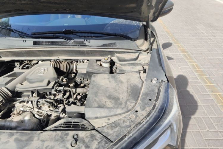 Used Acura CDX 2019 1.5T Two-Wheel Drive Deluxe Edition Engine Bay Left