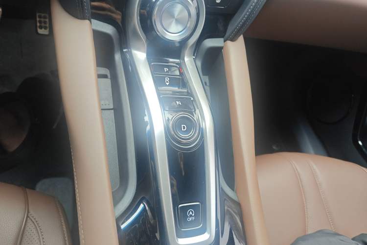 Used Acura CDX 2019 1.5T Two-Wheel Drive Deluxe Edition Gear Lever