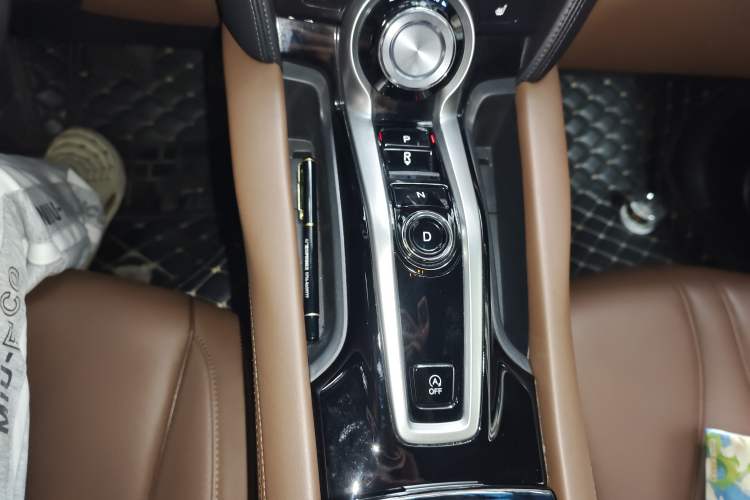 Used Acura CDX 2019 1.5T Two-Wheel Drive Deluxe Edition Gear Lever