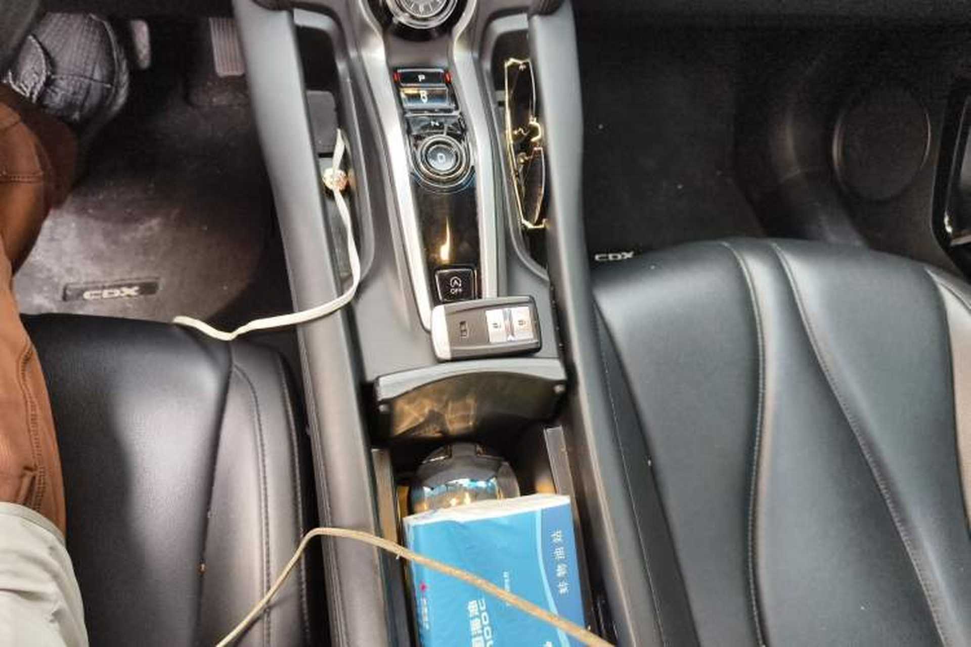 Used Acura CDX 2019 1.5T Two-Wheel Drive Enjoyment Edition Gear Lever