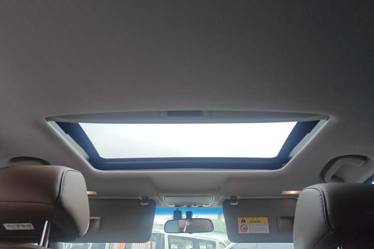 Used Acura CDX 2019 1.5T Two-Wheel Drive Deluxe Edition Headliner