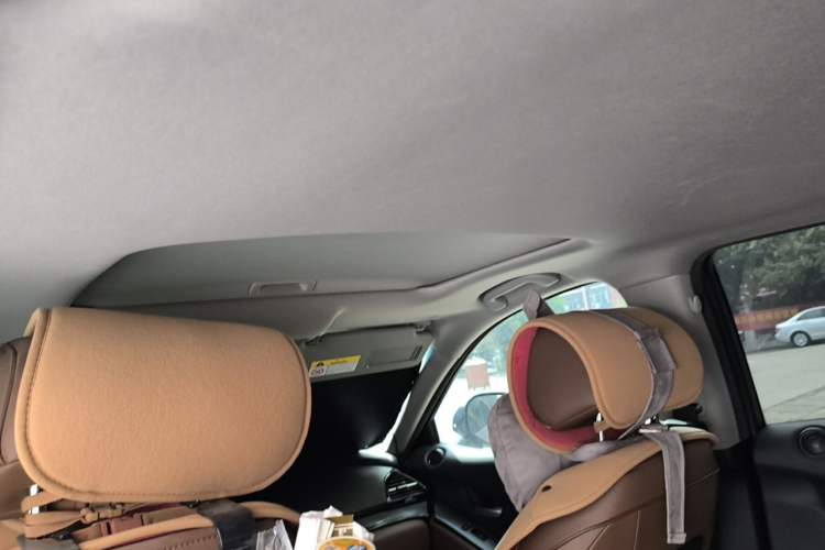 Used Acura CDX 2019 1.5T Two-Wheel Drive Deluxe Edition Headliner