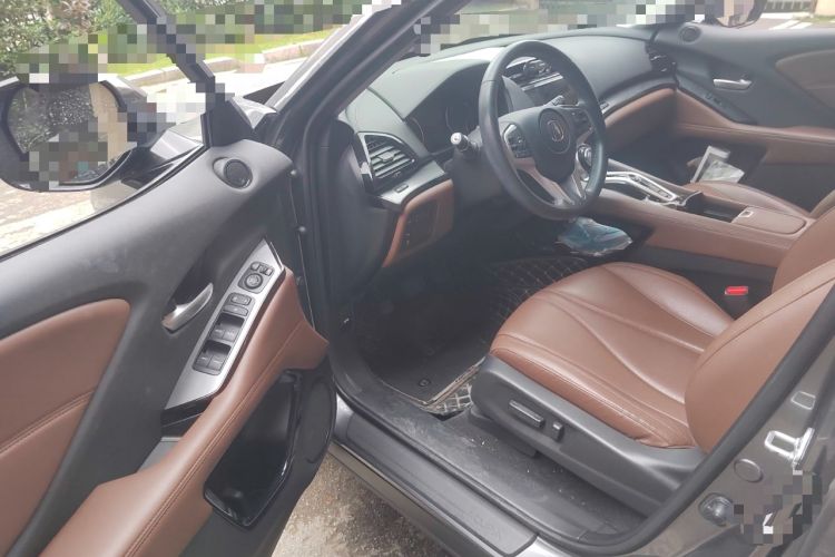 Used Acura CDX 2019 1.5T Two-Wheel Drive Deluxe Edition Interior 3