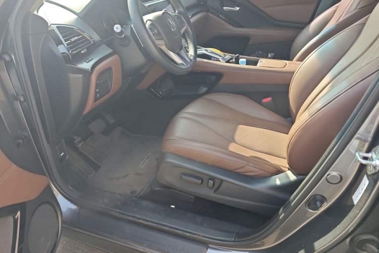 Used Acura CDX 2019 1.5T Two-Wheel Drive Deluxe Edition Left Front Seat