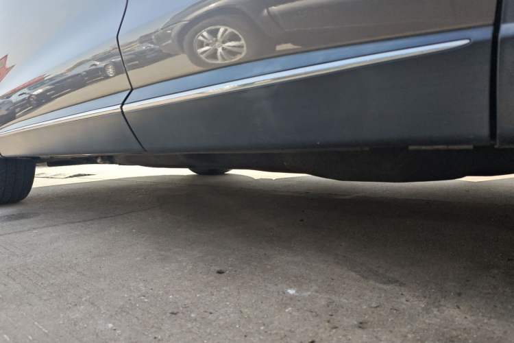Used Acura CDX 2019 1.5T Two-Wheel Drive Deluxe Edition Left Side Sill