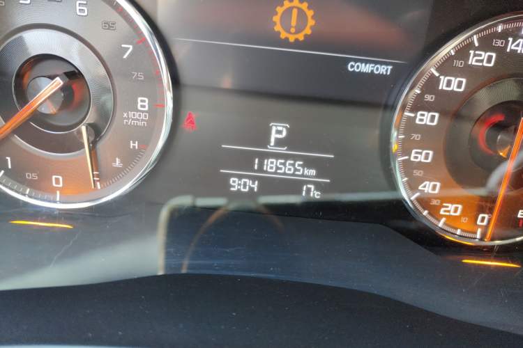 Used Acura CDX 2019 1.5T Two-Wheel Drive Deluxe Edition Odometer Close Up