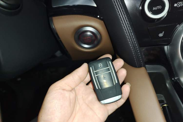 Used Acura CDX 2019 1.5T Two-Wheel Drive Deluxe Edition Vehicle Key