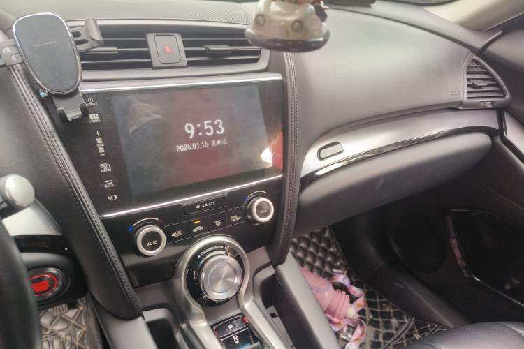 Used Acura CDX 2019 1.5T Two-Wheel Drive Enjoyment Edition Audio And AC Panel