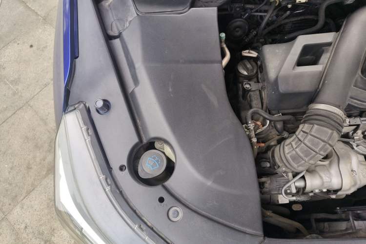Used Acura CDX 2019 1.5T Two-Wheel Drive Enjoyment Edition Engine Bay Right