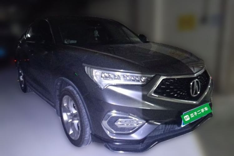 Used Acura CDX 2019 1.5T Two-Wheel Drive Deluxe Edition Front Right 45 Deg