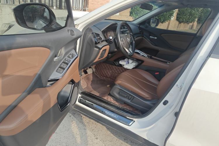 Used Acura CDX 2019 1.5T Two-Wheel Drive Deluxe Edition Driver Seat