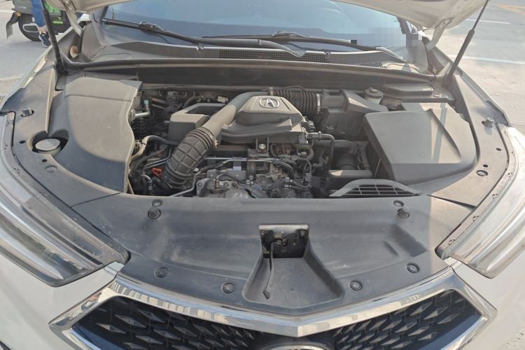 Used Acura CDX 2019 1.5T Two-Wheel Drive Deluxe Edition Engine Bay