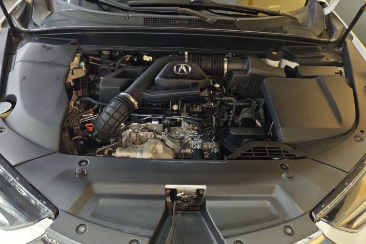 Used Acura CDX 2019 1.5T Two-Wheel Drive Enjoyment Edition Engine Bay