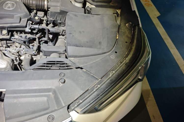 Used Acura CDX 2019 1.5T Two-Wheel Drive Deluxe Edition Engine Bay Left