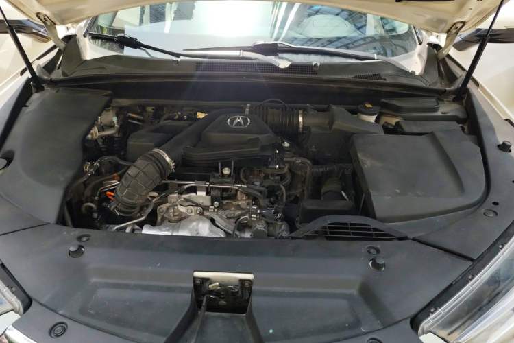 Used Acura CDX 2019 1.5T Two-Wheel Drive Deluxe Edition Engine Bay
