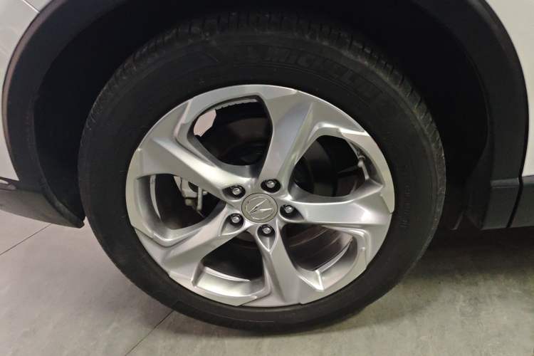 Used Acura CDX 2019 1.5T Two-Wheel Drive Deluxe Edition Exterior 8