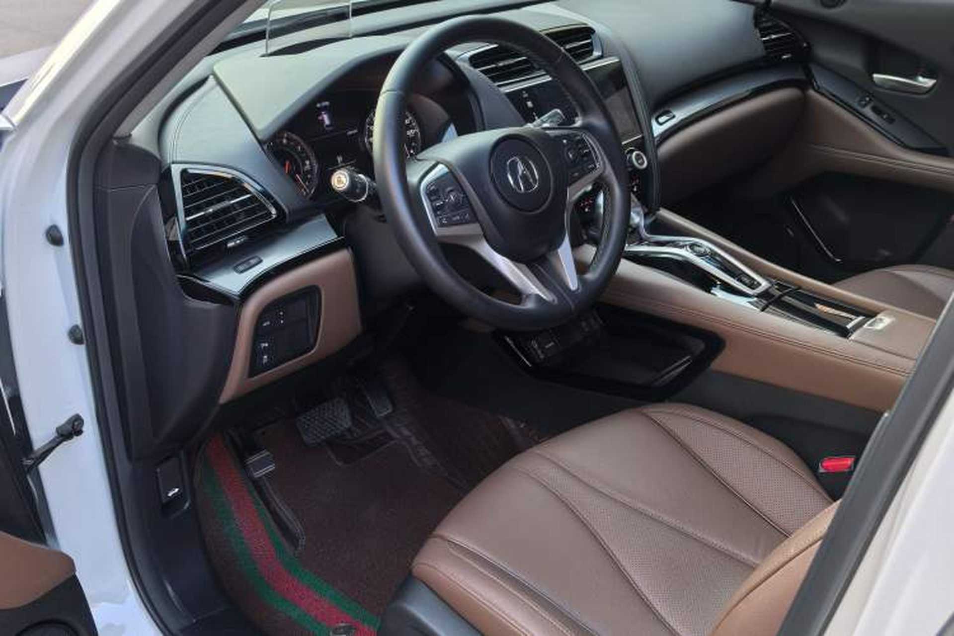 Used Acura CDX 2019 1.5T Two-Wheel Drive Deluxe Edition Interior 1