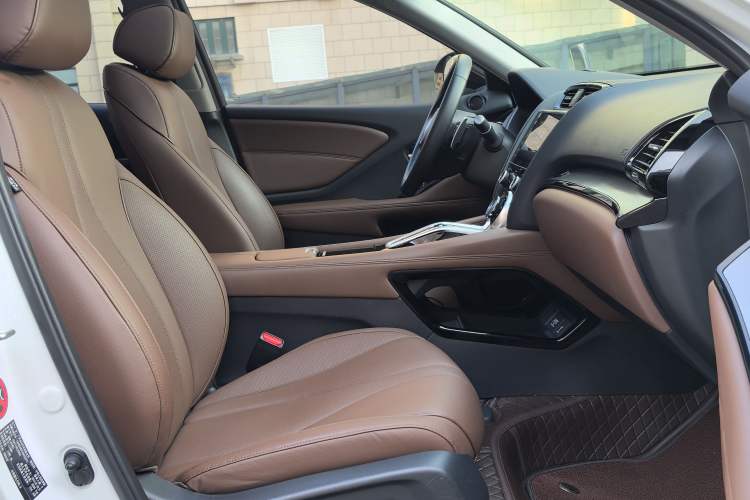 Used Acura CDX 2019 1.5T Two-Wheel Drive Deluxe Edition Interior 7