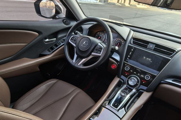 Used Acura CDX 2019 1.5T Two-Wheel Drive Deluxe Edition Interior 9