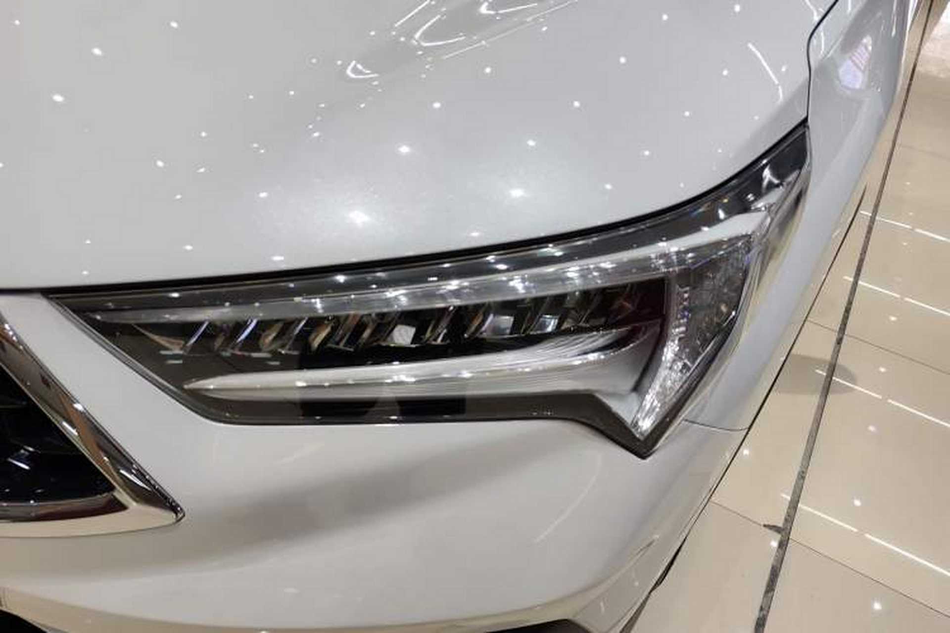 Used Acura CDX 2019 1.5T Two-Wheel Drive Deluxe Edition Left Front Headlight