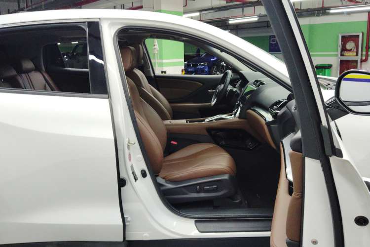 Used Acura CDX 2019 1.5T Two-Wheel Drive Deluxe Edition Right Front Seat