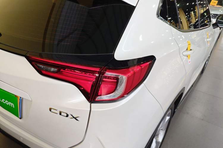 Used Acura CDX 2019 1.5T Two-Wheel Drive Enjoyment Edition Right Rear Taillight
