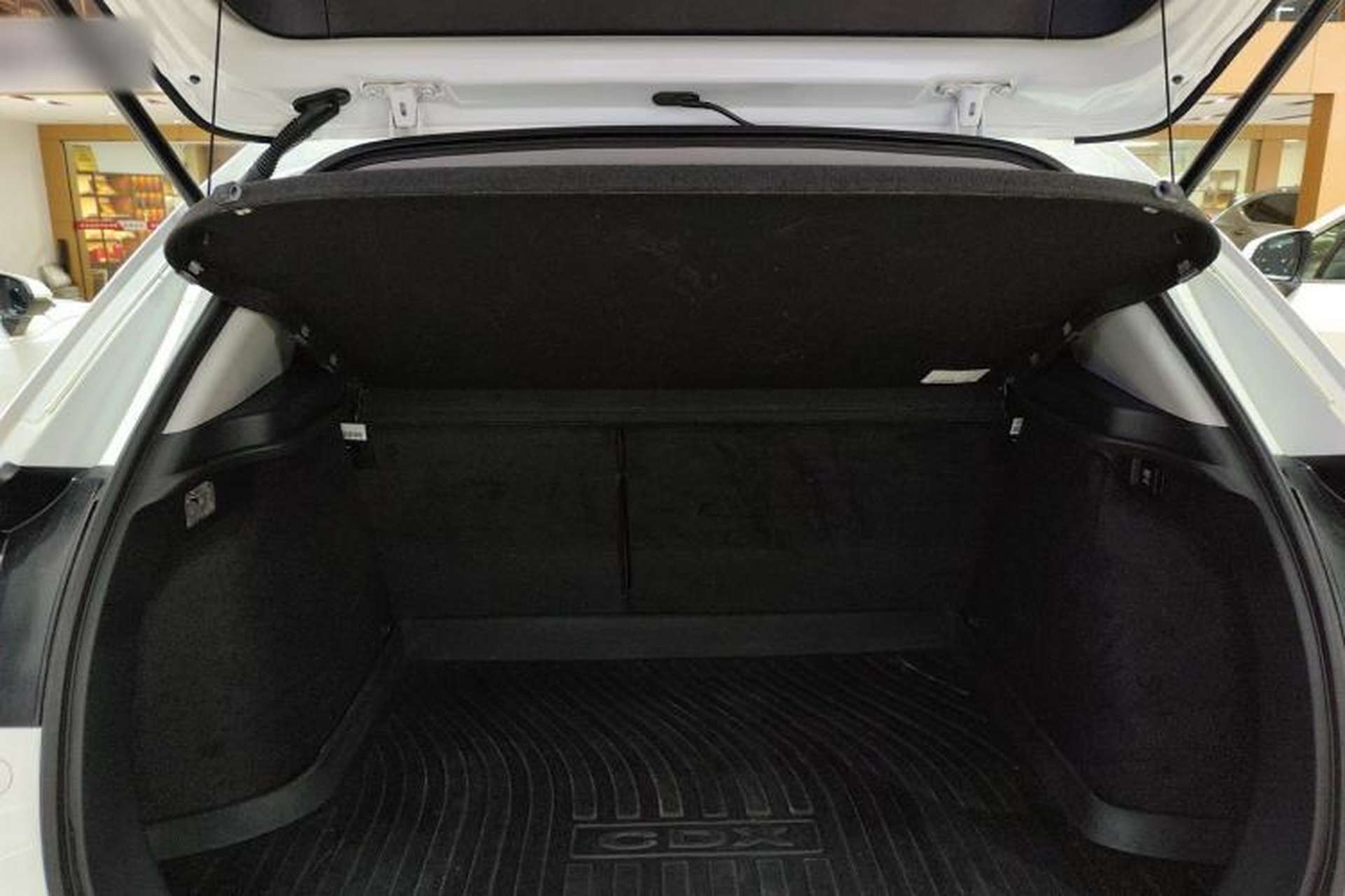 Used Acura CDX 2019 1.5T Two-Wheel Drive Deluxe Edition Trunk