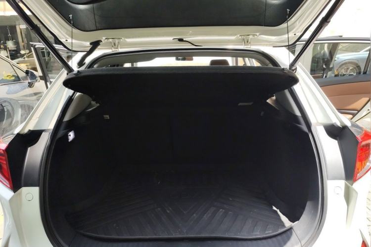 Used Acura CDX 2019 1.5T Two-Wheel Drive Deluxe Edition Trunk
