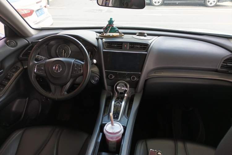 Used Acura CDX 2020 1.5T Two-Wheel Drive Enjoy Plus Version Interior 2