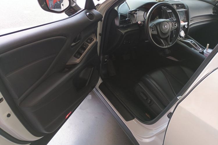 Used Acura CDX 2020 1.5T Two-Wheel Drive Enjoy Plus Version Interior 3