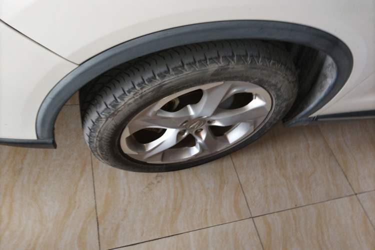 Used Acura CDX 2020 1.5T Two-Wheel Drive Enjoy Plus Version Left Front Wheel Hub
