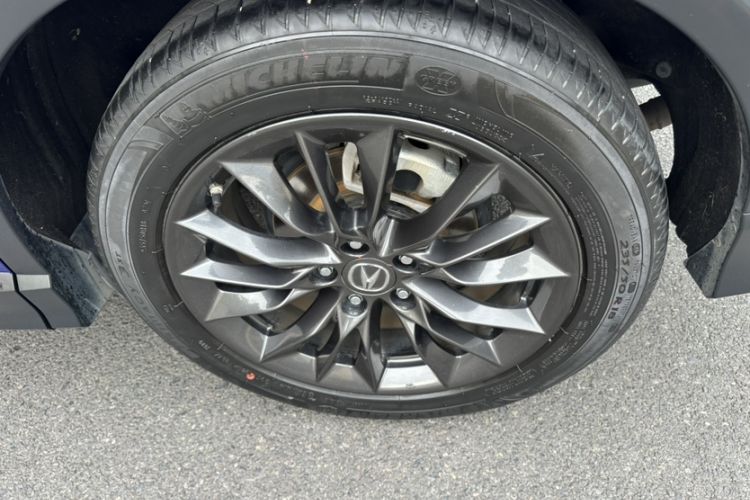 Used Acura CDX 2021 1.5T Two-Wheel Drive Luxury · A-Spec Sport Model Exterior 6