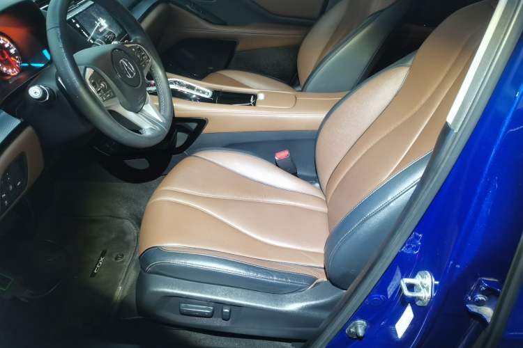 Used Acura CDX 2021 1.5T Two-Wheel Drive Deluxe Edition Left Front Seat