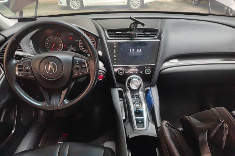 Used Acura CDX 2021 1.5T Two-Wheel Drive Enjoyment Version Center Console
