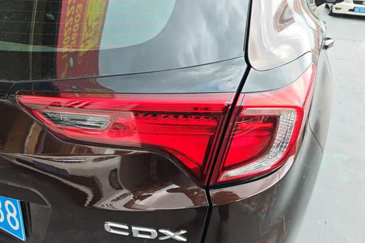 Used Acura CDX 2021 1.5T Two-Wheel Drive Enjoyment Version Exterior 3