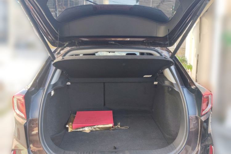 Used Acura CDX 2021 1.5T Two-Wheel Drive Deluxe Edition Trunk