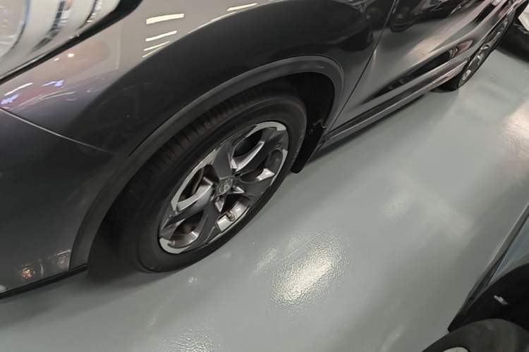 Used Acura CDX 2021 1.5T Two-Wheel Drive Deluxe Edition Left Front Wheel Hub