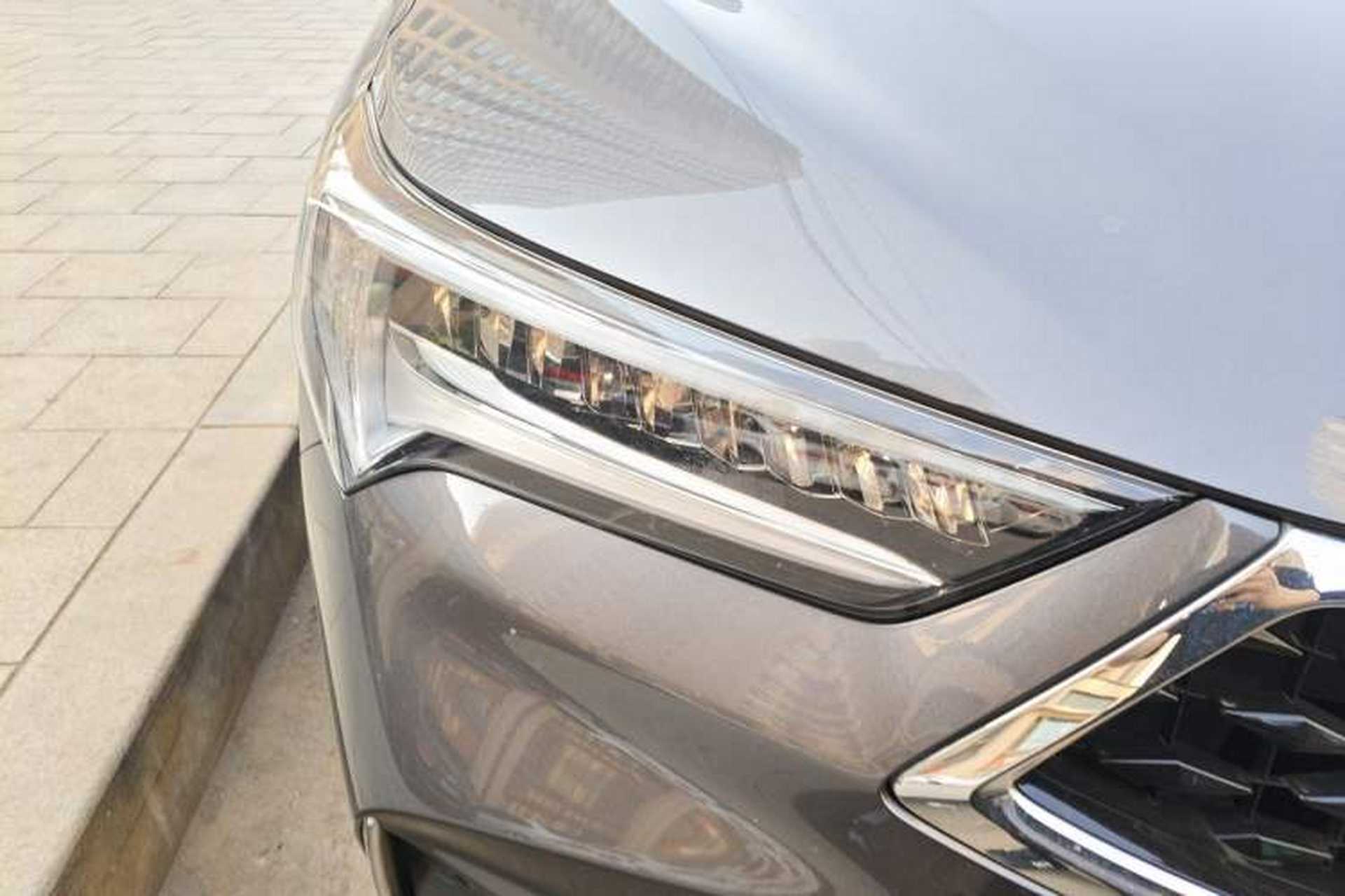 Used Acura CDX 2021 2.0L Two-Wheel Drive Quality Edition Hybrid Right Front Headlight