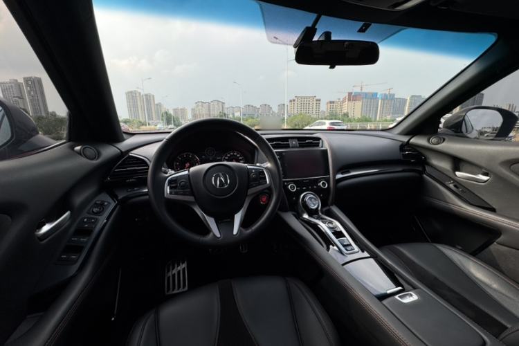 Used Acura CDX 2021 1.5T Two-Wheel Drive Luxury · A-Spec Sport Model Interior 3