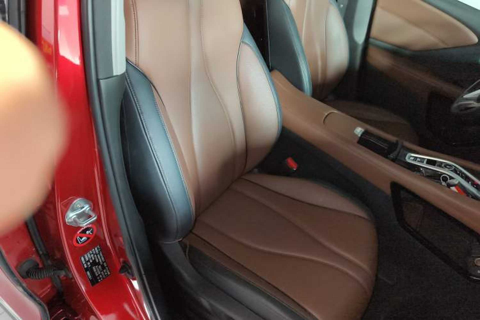 Used Acura CDX 2021 1.5T Two-Wheel Drive Deluxe Edition Right Front Seat