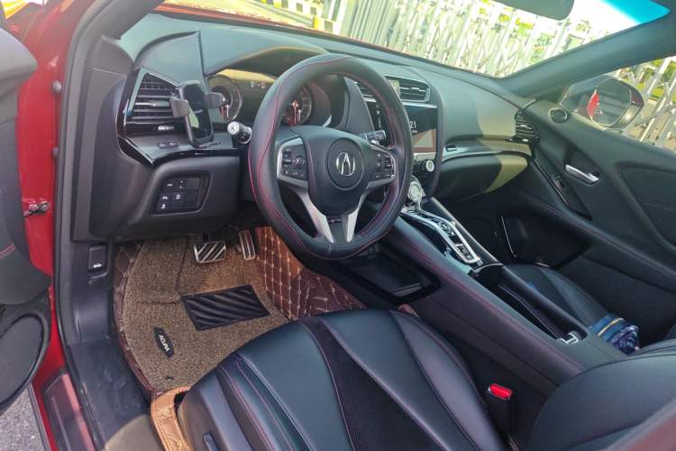 Used Acura CDX 2021 1.5T Two-Wheel Drive Luxury · A-Spec Sport Model Steering Wheel