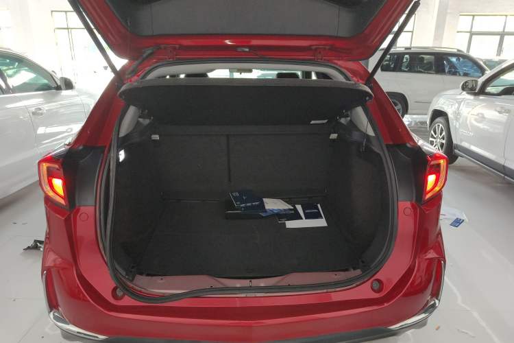 Used Acura CDX 2021 1.5T Two-Wheel Drive Deluxe Edition Trunk