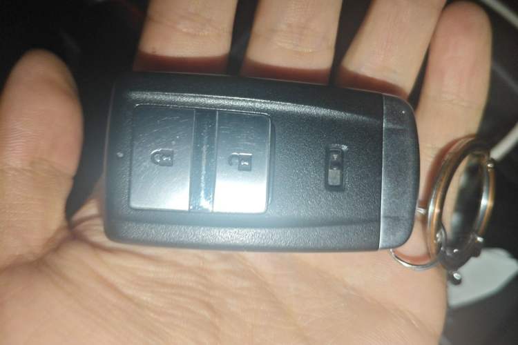 Used Acura CDX 2021 1.5T Two-Wheel Drive Luxury · A-Spec Sport Model Vehicle Key