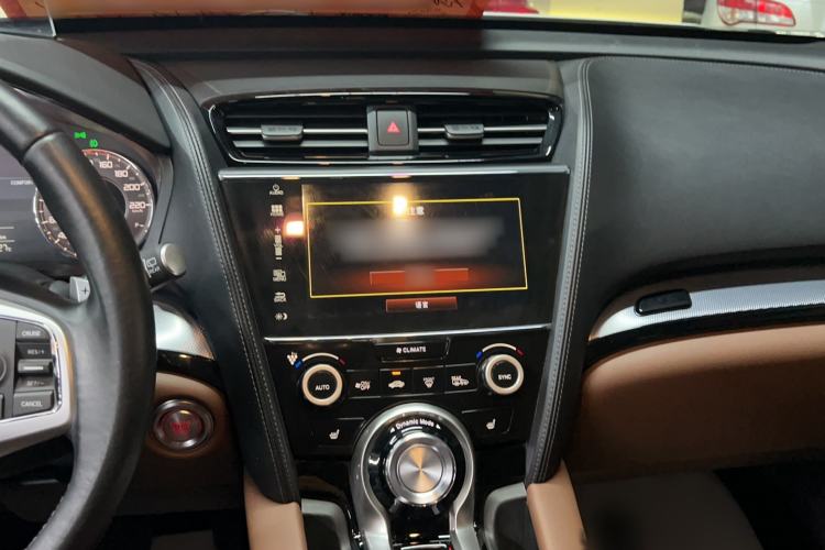Used Acura CDX 2021 1.5T Two-Wheel Drive Deluxe Edition Audio And AC Panel