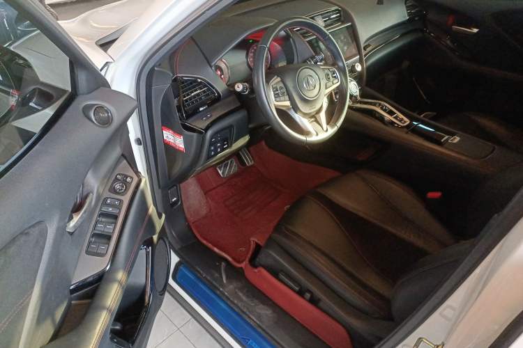 Used Acura CDX 2021 1.5T Two-Wheel Drive Deluxe · A-Spec Smart Safety Sport Model Driver Seat