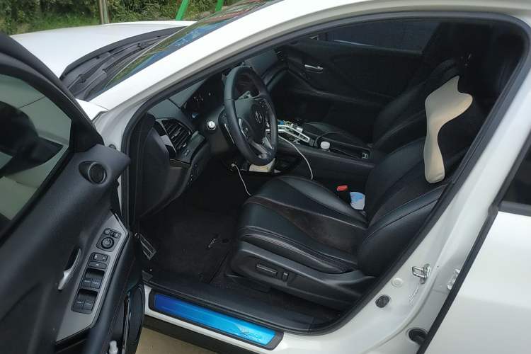 Used Acura CDX 2021 2.0L Two-Wheel Drive Premium·A-Spec Sport Hybrid Driver Seat